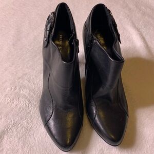 Franco Fortini Ankle boots